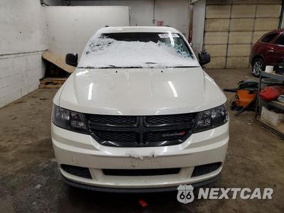 Piąte zdjęcie samochodu w środku: 2017 DODGE JOURNEY SE VIN:3C4PDCAB3HT573509 - miniatura