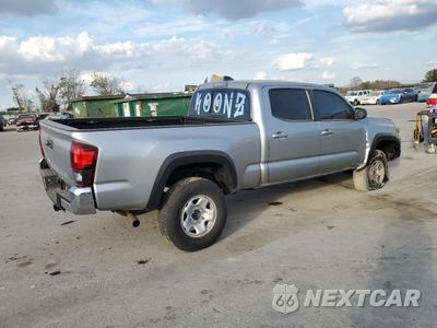 Trzecie zdjęcie samochodu z tyłu: 2023 TOYOTA TACOMA DOUBLE CAB VIN:3TYDZ5BN3PT033972 - miniatura