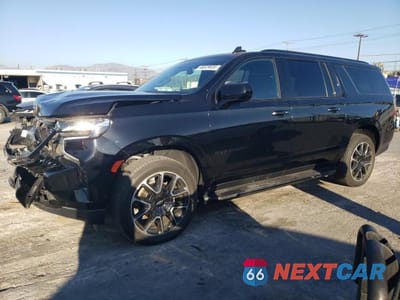 2023 CHEVROLET SUBURBAN C1500 RST 1GNSCEKD3PR132583 - główne zdjęcie licytacji z USA - miniatura