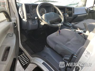Zdjęcie 8 z 12 samochodu: 2014 ISUZU NPR HD VIN:JALC4W167E7005278 - miniatura