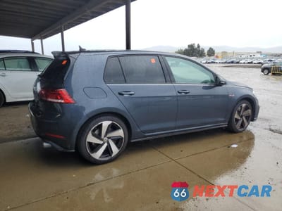 Trzecie zdjęcie samochodu z tyłu: 2021 VOLKSWAGEN GTI S VIN:3VW5T7AU7MM000682 - miniatura