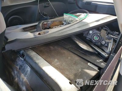 Zdjęcie 10 z 12 samochodu: 2011 HONDA CR-Z VIN:JHMZF1D4XBS006225 - miniatura