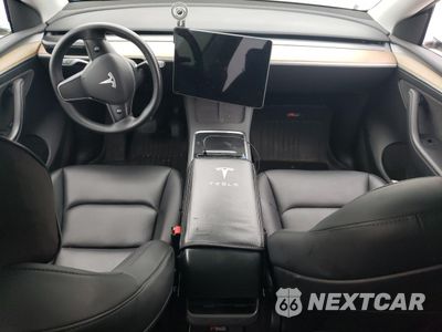 Zdjęcie 8 z 12 samochodu: 2023 TESLA MODEL Y VIN:7SAYGDEE6PA078787 - miniatura