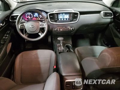 Zdjęcie 8 z 14 samochodu: 2019 KIA SORENTO L VIN:5XYPGDA35KG539933 - miniatura
