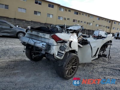 Trzecie zdjęcie samochodu z tyłu: 2017 INFINITI Q60 PREMIUM VIN:JN1EV7EK7HM362702 - miniatura