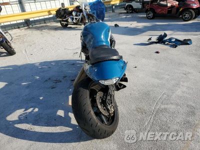 Czwarte zdjęcie samochodu z boku: 2005 SUZUKI GSX1300 RK5 VIN:JS1GW71AX52110377 - miniatura