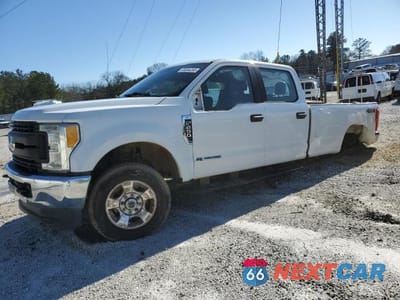 2018 FORD F250 SUPER DUTY 1FT7W2BT4JEC16731 - główne zdjęcie licytacji z USA - miniatura