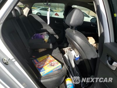 Zdjęcie 10 z 14 samochodu: 2018 KIA OPTIMA LX VIN:5XXGT4L35JG237148 - miniatura