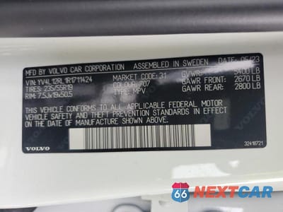 Zdjęcie 14 z 14 samochodu: 2024 VOLVO XC60 PLUS VIN:YV4L12RL1R1711424 - miniatura