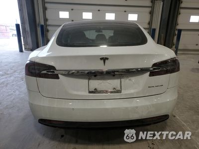 Zdjęcie 6 z 13 samochodu: 2020 TESLA MODEL S VIN:5YJSA1E25LF413110 - miniatura