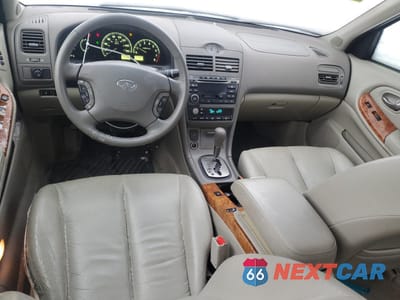 Zdjęcie 8 z 12 samochodu: 2002 INFINITI I35 VIN:JNKDA31AX2T012597 - miniatura