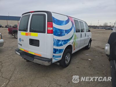 Trzecie zdjęcie samochodu z tyłu: 2015 CHEVROLET EXPRESS G2500 VIN:1GCWGFCF0F1131568 - miniatura