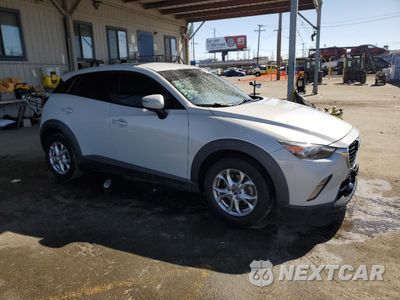 Czwarte zdjęcie samochodu z boku: 2016 MAZDA CX-3 TOURING VIN:JM1DKFC70G0127087 - miniatura