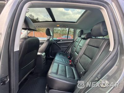 Zdjęcie 6 z 10 samochodu: 2013 VOLKSWAGEN TIGUAN S VIN:WVGBV7AX4DW002010 - miniatura