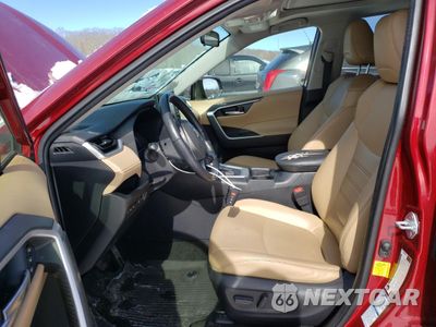 Zdjęcie 7 z 14 samochodu: 2020 TOYOTA RAV4 XLE PREMIUM VIN:JTMA1RFV5LD068798 - miniatura