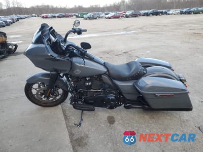 Trzecie zdjęcie samochodu z tyłu: 2022 HARLEY DAVIDSON FLTRXST VIN:1HD1ACL13NB635778 - miniatura