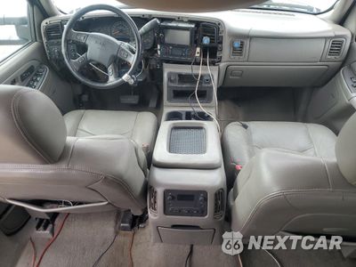 Zdjęcie 8 z 14 samochodu: 2006 GMC SIERRA K2500 HEAVY DUTY VIN:1GTHK23D76F231443 - miniatura