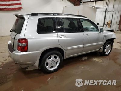 Trzecie zdjęcie samochodu z tyłu: 2005 TOYOTA HIGHLANDER LIMITED VIN:JTEEP21A850105666 - miniatura