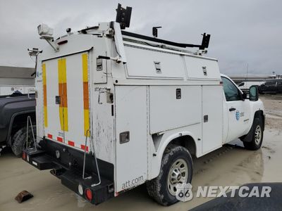 Trzecie zdjęcie samochodu z tyłu: 2012 CHEVROLET SILVERADO C3500 VIN:1GB3CZCG1CF233246 - miniatura