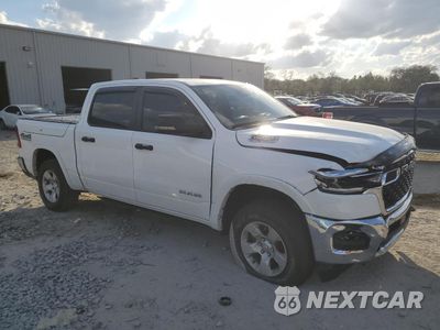 Czwarte zdjęcie samochodu z boku: 2025 RAM 1500 BIG HORN/LONE STAR VIN:1C6SRFFP7SN541145 - miniatura