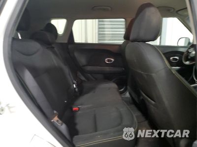 Zdjęcie 12 z 15 samochodu: 2016 KIA SOUL + VIN:KNDJP3A59G7327008 - miniatura