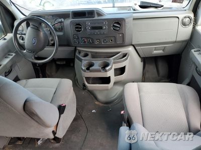 Zdjęcie 8 z 13 samochodu: 2011 FORD ECONOLINE E350 SUPER DUTY WAGON VIN:1FBSS3BL6BDA90217 - miniatura
