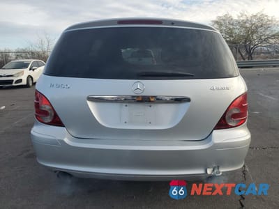 Zdjęcie 6 z 15 samochodu: 2006 MERCEDES-BENZ R 350 VIN:4JGCB65E26A017847 - miniatura