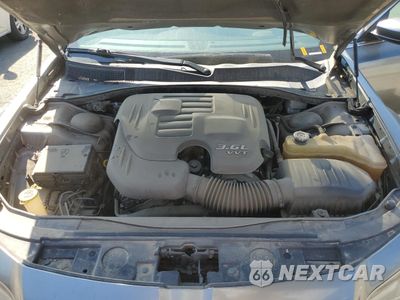 Zdjęcie 11 z 12 samochodu: 2012 CHRYSLER 300 S VIN:2C3CCABG9CH229320 - miniatura