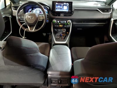 Zdjęcie 8 z 14 samochodu: 2021 TOYOTA RAV4 PRIME SE VIN:JTMAB3FV4MD004991 - miniatura