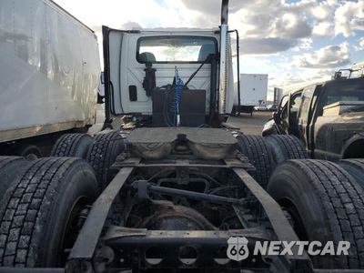 Zdjęcie 6 z 10 samochodu: 2017 INTERNATIONAL PROSTAR VIN:3HCDJAPR1HL641183 - miniatura