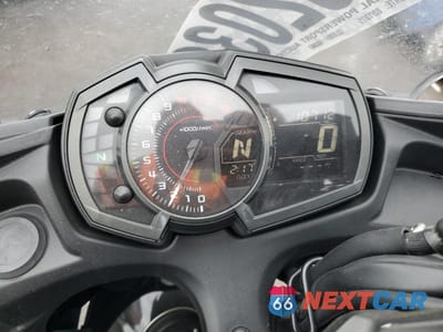 Zdjęcie 7 z 10 samochodu: 2018 KAWASAKI EX650 J VIN:JKAEXEJ16JDA02803 - miniatura