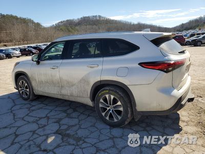 Drugie zdjęcie samochodu z przodu: 2021 TOYOTA HIGHLANDER XLE VIN:5TDGZRBH5MS065795 - miniatura