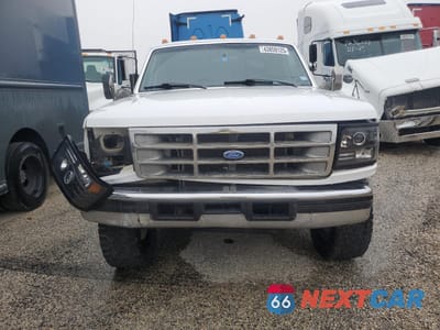 Piąte zdjęcie samochodu w środku: 1997 FORD F350 VIN:1FTJW35F3VEC06196 - miniatura