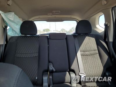 Zdjęcie 10 z 13 samochodu: 2019 NISSAN ROGUE S VIN:5N1AT2MT7KC845565 - miniatura