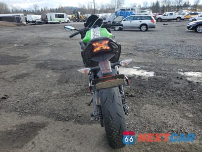 Czwarte zdjęcie samochodu z boku: 2022 KAWASAKI EX650 N VIN:ML5EXEN18NDA74134 - miniatura
