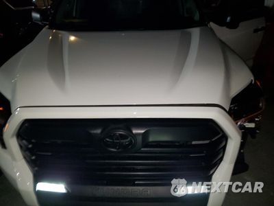 Zdjęcie 11 z 12 samochodu: 2024 TOYOTA TUNDRA CREWMAX SR VIN:5TFLA5ABXRX036323 - miniatura
