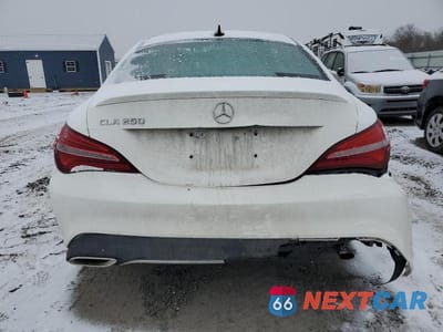 Zdjęcie 6 z 12 samochodu: 2019 MERCEDES-BENZ CLA 250 VIN:WDDSJ4EB7KN775608 - miniatura
