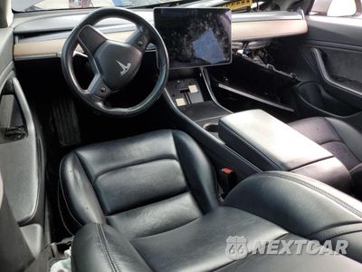 Zdjęcie 8 z 12 samochodu: 2018 TESLA MODEL 3 VIN:5YJ3E1EA5JF089461 - miniatura
