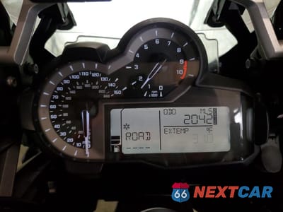 Zdjęcie 7 z 8 samochodu: 2015 BMW R1200 GS VIN:WB10A1101FZ188255 - miniatura
