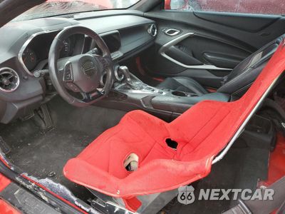 Zdjęcie 8 z 14 samochodu: 2016 CHEVROLET CAMARO SS VIN:1G1FF1R74G0148539 - miniatura
