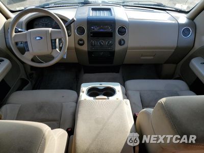 Zdjęcie 8 z 12 samochodu: 2005 FORD F150 VIN:1FTRX12WX5NB77191 - miniatura
