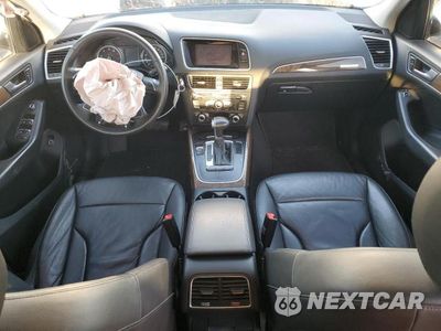 Zdjęcie 8 z 13 samochodu: 2017 AUDI Q5 PREMIUM VIN:WA1C2AFP8HA010907 - miniatura