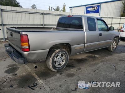 Trzecie zdjęcie samochodu z tyłu: 2001 CHEVROLET SILVERADO C1500 VIN:2GCEC19T711133389 - miniatura