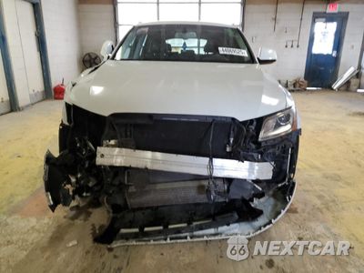Piąte zdjęcie samochodu w środku: 2016 AUDI Q5 PREMIUM PLUS VIN:WA1L2AFP7GA089324 - miniatura