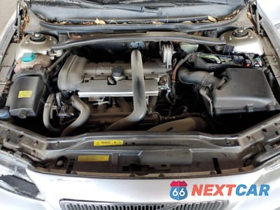 Zdjęcie 11 z 13 samochodu: 2001 VOLVO V70 T5 TURBO VIN:YV1SW53D111026051 - miniatura