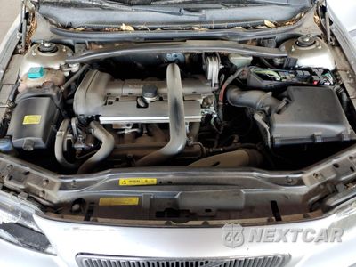 Zdjęcie 11 z 13 samochodu: 2001 VOLVO V70 T5 TURBO VIN:YV1SW53D111026051 - miniatura