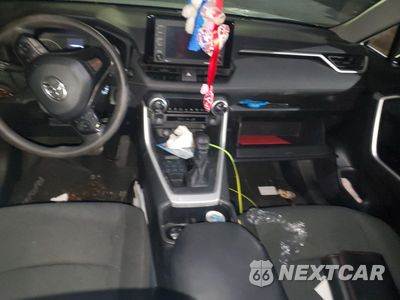 Zdjęcie 8 z 13 samochodu: 2022 TOYOTA RAV4 XLE VIN:2T3P1RFV6NW291383 - miniatura
