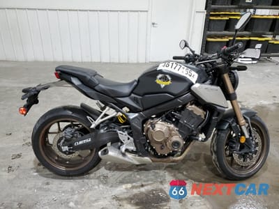2021 HONDA CB650 RA MLHRH0252M5200490 - główne zdjęcie licytacji z USA - miniatura
