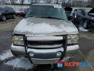 Piąte zdjęcie samochodu w środku: 2000 GMC JIMMY VIN:1GKCS13W2Y2291635 - miniatura