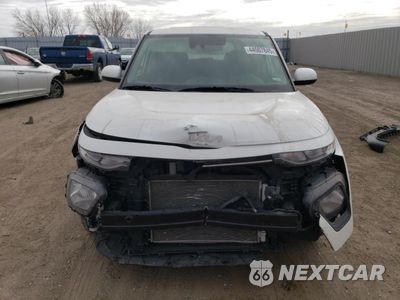 Piąte zdjęcie samochodu w środku: 2022 KIA SOUL LX VIN:KNDJ23AUXN7151783 - miniatura